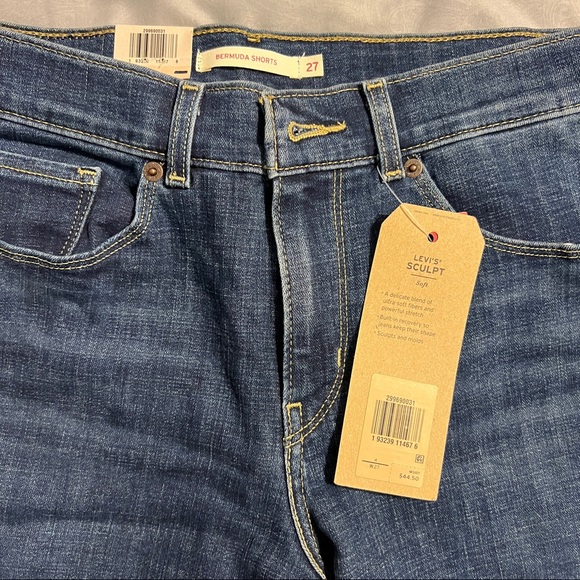Levi’s Bermuda Shorts size 4/27 NWT - Picture 2 of 7